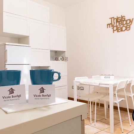 Apartamento Le Stanze Di Vicolo Bonfigli Osimo Exterior foto